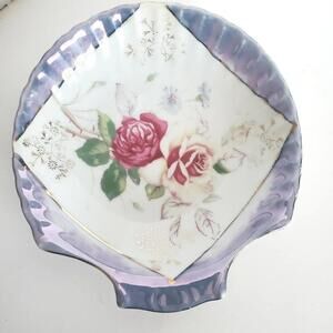 Vtg JAPAN LUSTREWARE Clam Shaped Candy Trinket Dish Iridescent Floral with Gilt